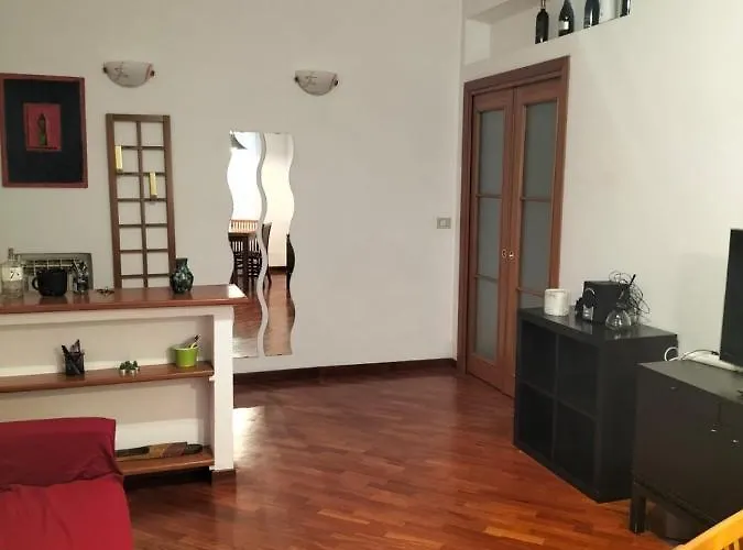 Mirti New Acquedotto Apartment
