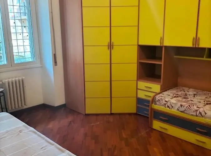 Apartment Mirti New Acquedotto Rom